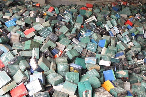 梅水车高价电动车电池回收-锂电池多少钱一斤回收